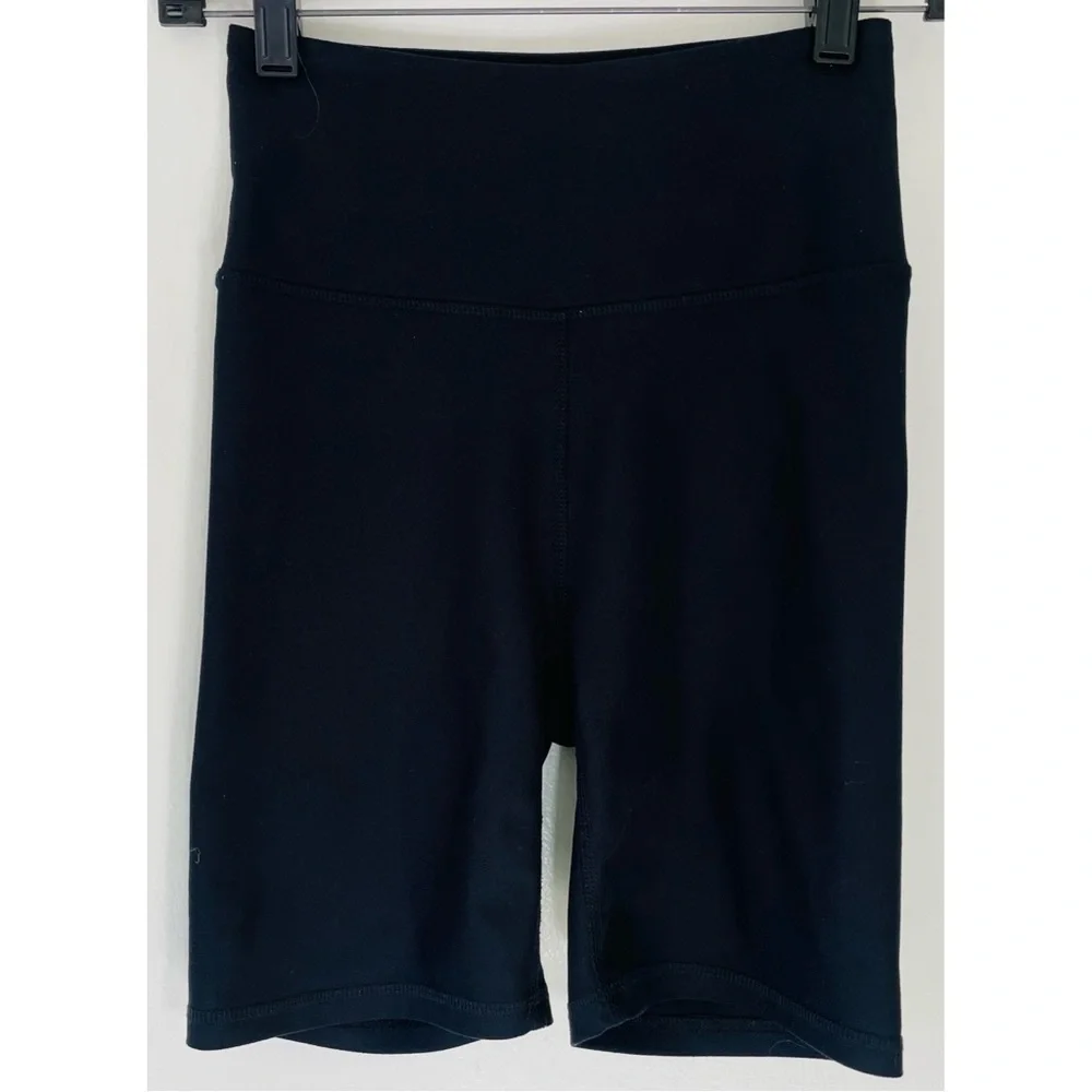 Balance Collection Black Bike Shorts - Picture 8 of 9